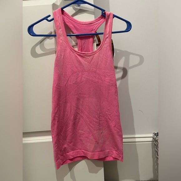 Size 2 lululemon swiftly tank top! - Picture 7 of 7